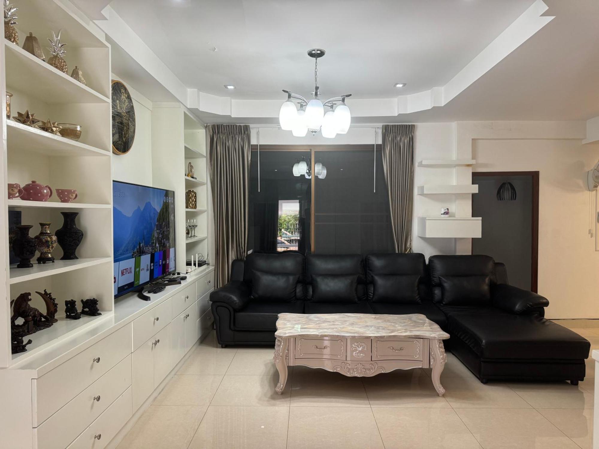 Center Thai 3 Bed 2 Bath * Pattaya